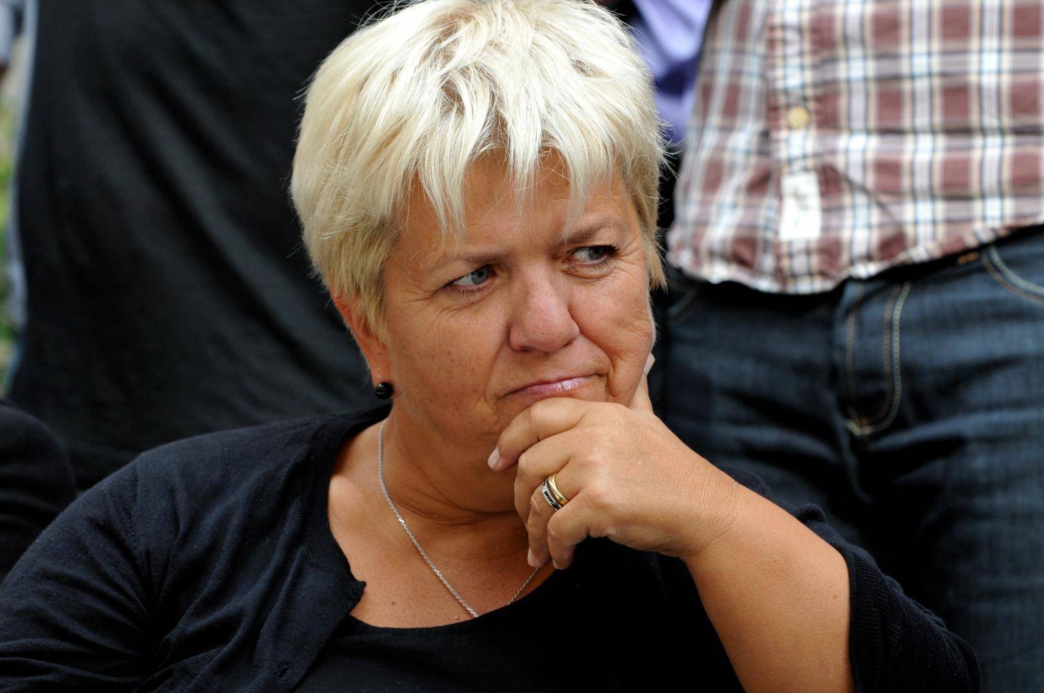 Maison Mimi Mathy Vaison La Romaine Économie | Mimie Mathy, confinée à Vaison-la-Romaine : "J'ai une pensée  pour les artisans, commerçants et employés de PME" | La Provence