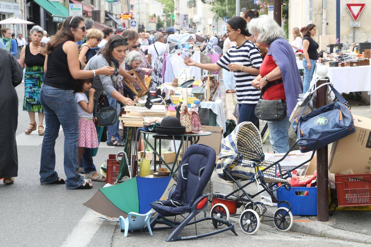 Brocante Dans Le 58 Ce Week End En direct | La liste de tous les vide-greniers en Provence pour ce week-end  de Pâques | La Provence