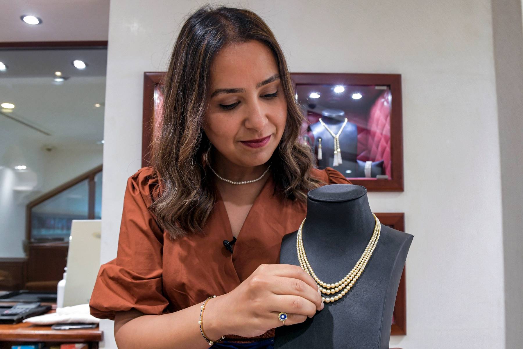 Dans le Golfe, Bahreïn rajeunit sa tradition des perles 100% naturelles