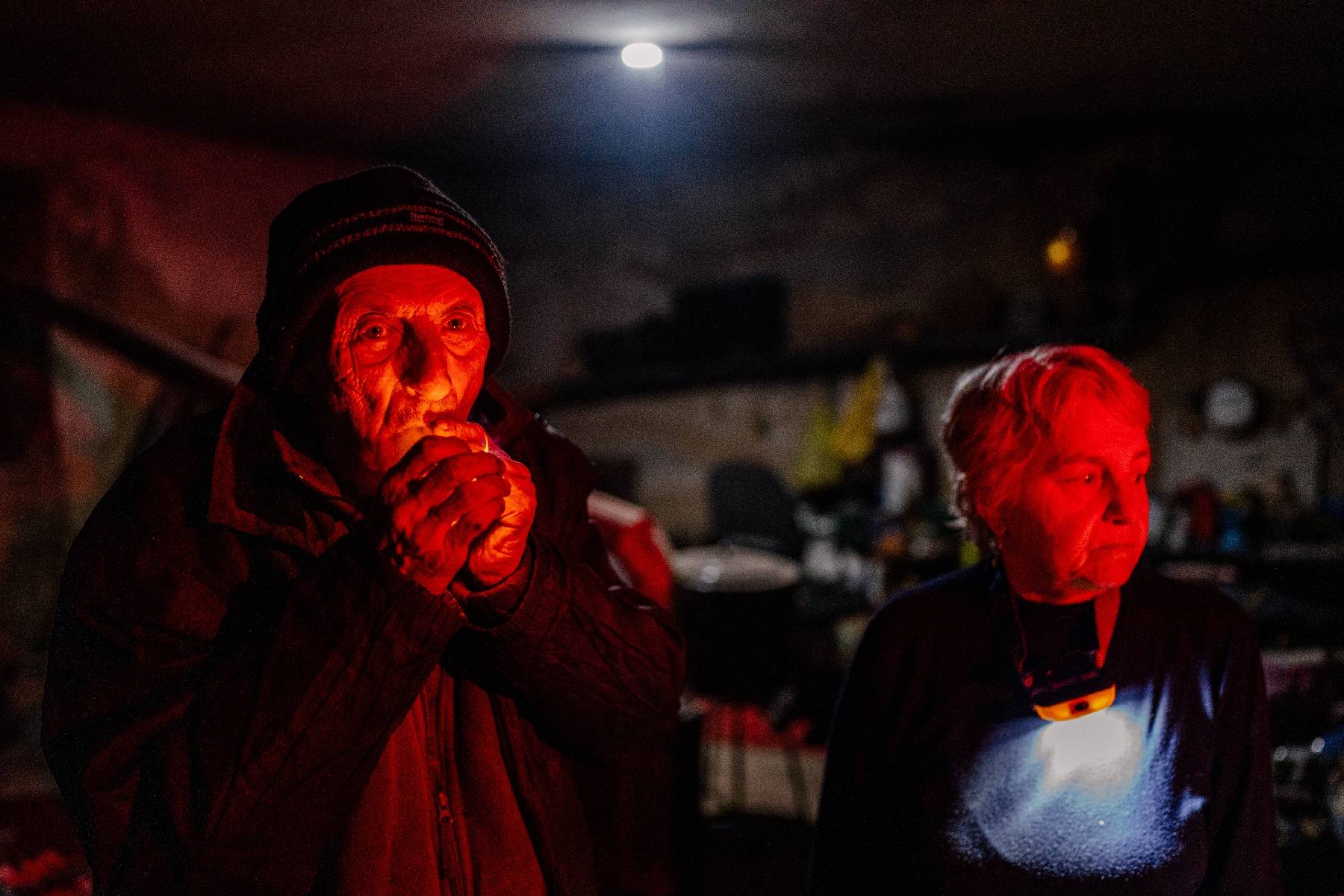 Querelles de ménage en sous-sol: les couples sous tension dans l'Ukraine en guerre