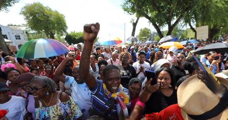 Suriname: une manifestation contre la vie chère dégénère en émeute