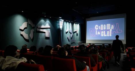 Cinéma: retour prometteur du public dans les salles françaises en 2022