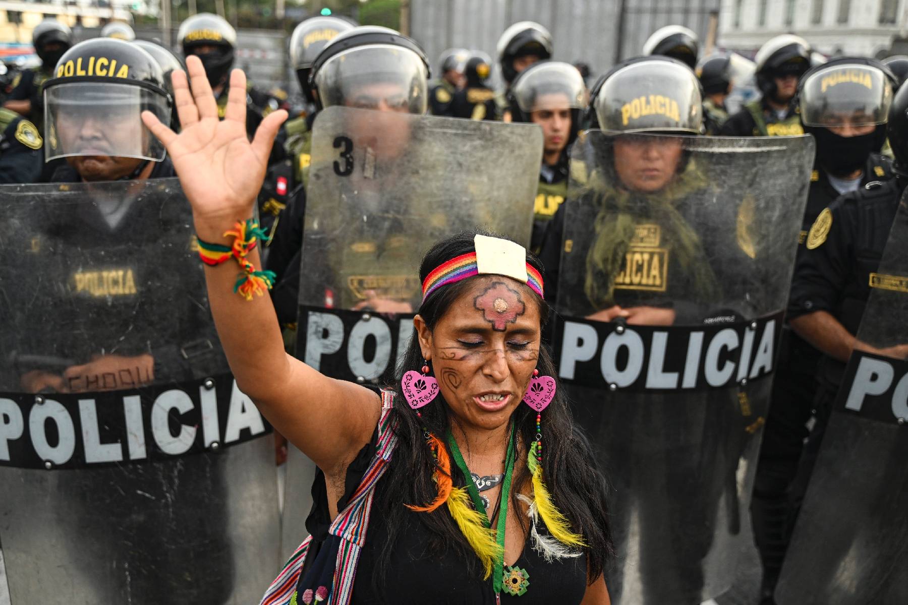 Pérou: la présidente demande aux manifestants de rester 