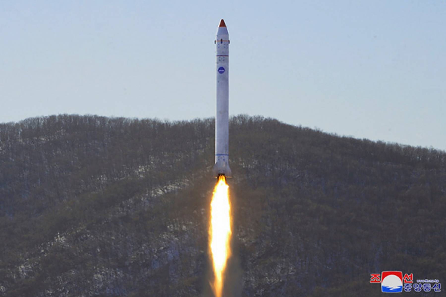 La Corée du Nord a mené un test pour le développement d'un satellite espion (média d'Etat)