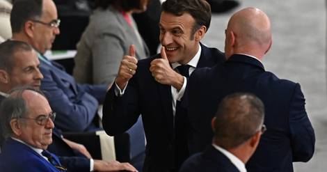 Mondial 2022 : Emmanuel Macron repart au Qatar avec des stars du ballon rond, dont Nkunku