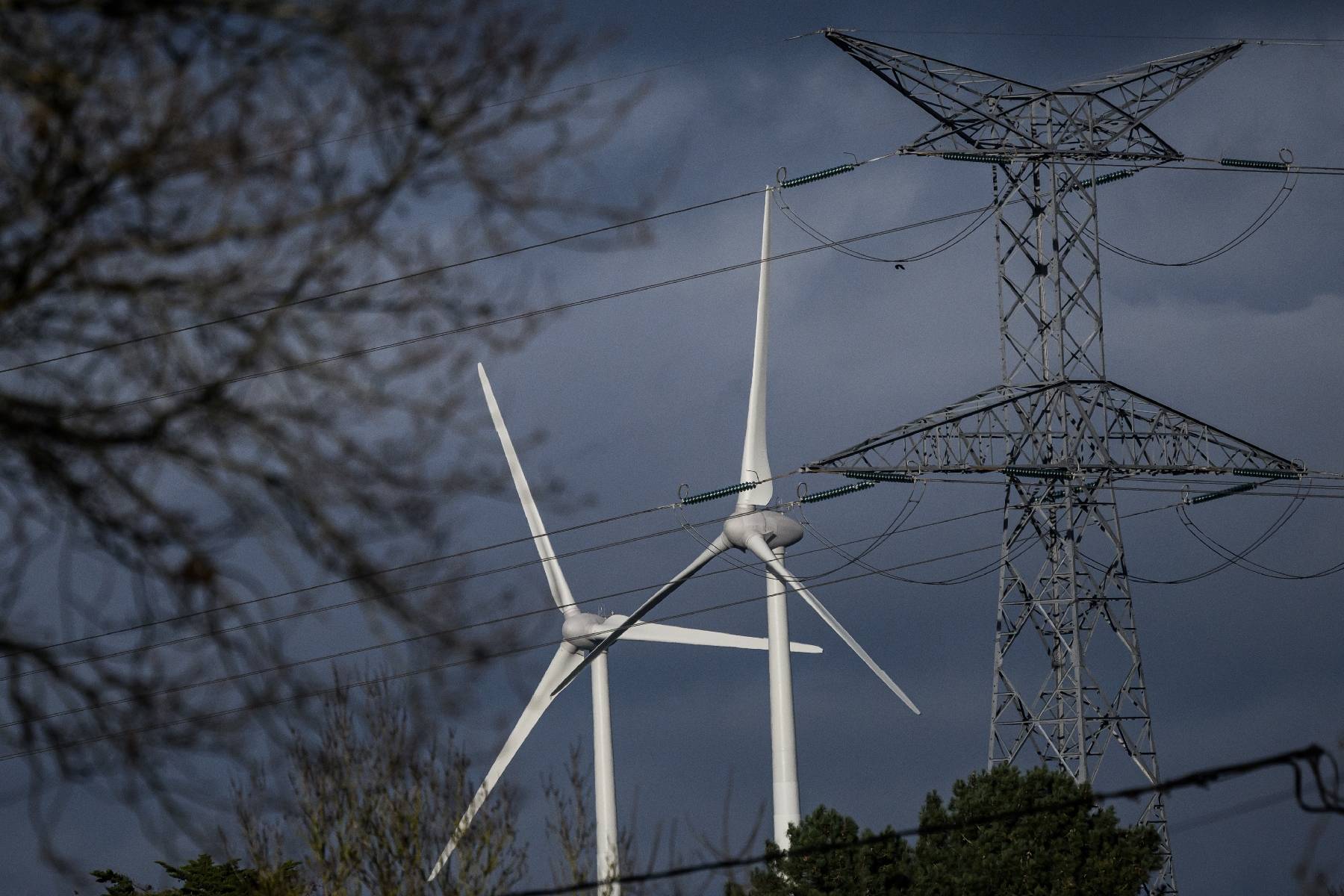 Eolien et solaire: la France s'éloigne de ses objectifs