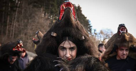 La parade des ours en Roumanie, nouvelle attraction touristique