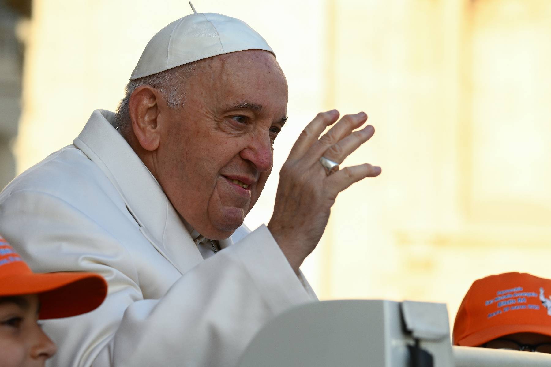 Le pape François donnera une grande messe en public à Marseille le 23 septembre, le Vélodrome pressenti
