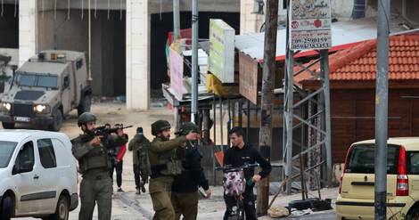Deux Israéliens blessés par balles, dont un grièvement, en Cisjordanie