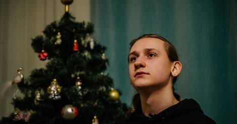 Avoir 18 ans en Ukraine: la vie malgré la solitude, l'éloignement ou la douleur
