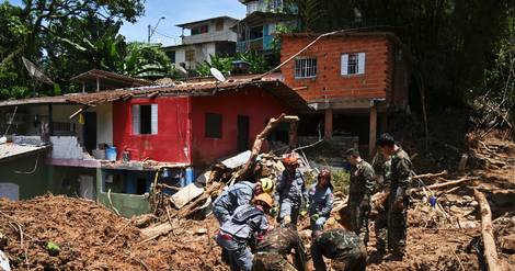 Glissements de terrain au Brésil: 44 morts et 38 personnes toujours portées disparues