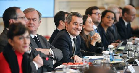 Corse: Macron a dit aux élus corses qu'il n'avait 