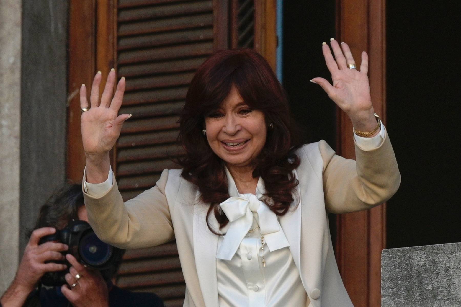 Argentine: Kirchner dans l'attente d'un verdict, ses partisans retiennent leur souffle