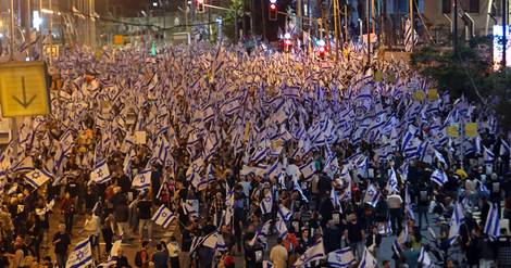 Pour la 14e semaine, des Israéliens manifestent contre la réforme judiciaire