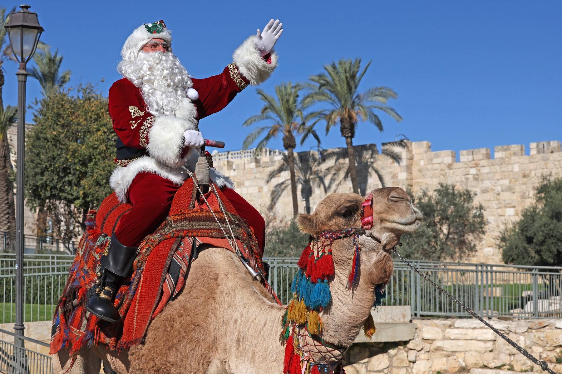 A Jérusalem, plusieurs Eglises mais un seul Père Noël