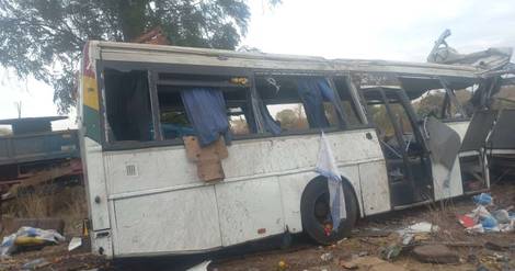Collision entre deux bus au Sénégal: 39 morts, deuil national de trois jours