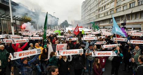 Plusieurs milliers de personnes dans la rue pour des logements accessibles au Pays basque