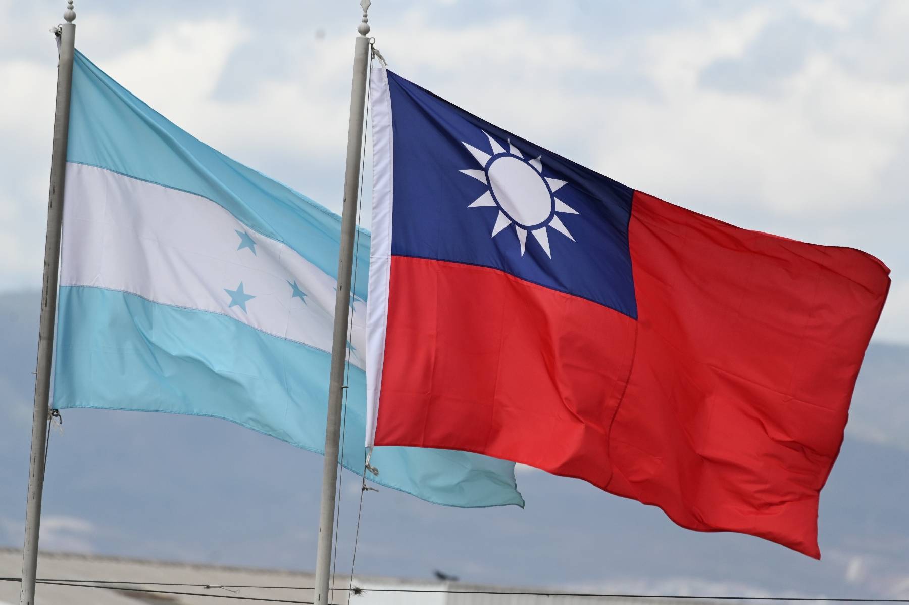 Le Honduras rompt ses relations diplomatiques avec Taïwan