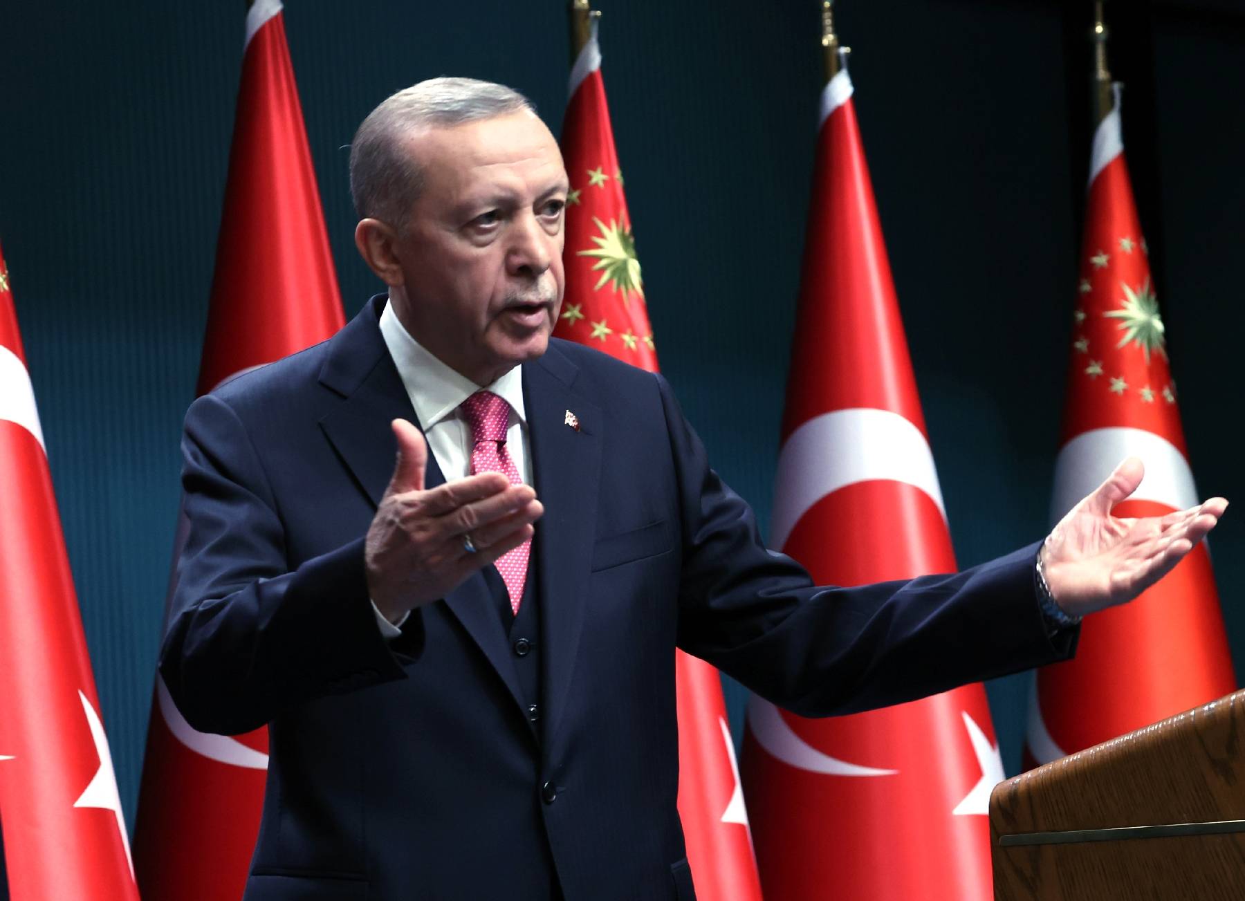 Turquie: Erdogan confirme par décret la tenue des élections mi-mai