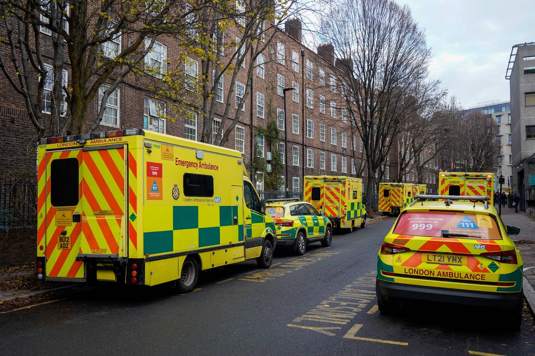 Au Royaume-Uni, grève à hauts risques des ambulanciers