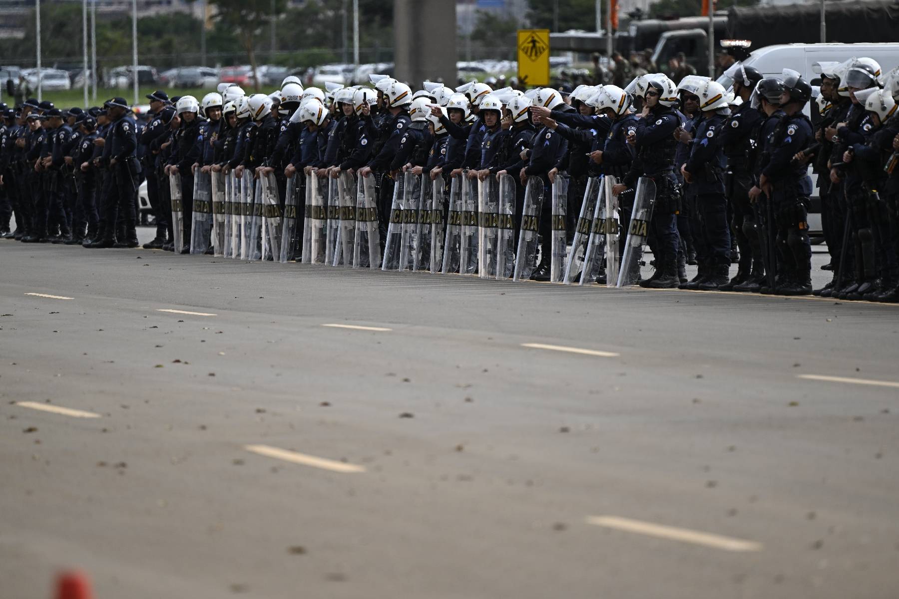Saccages à Brasilia: les failles de sécurité en question