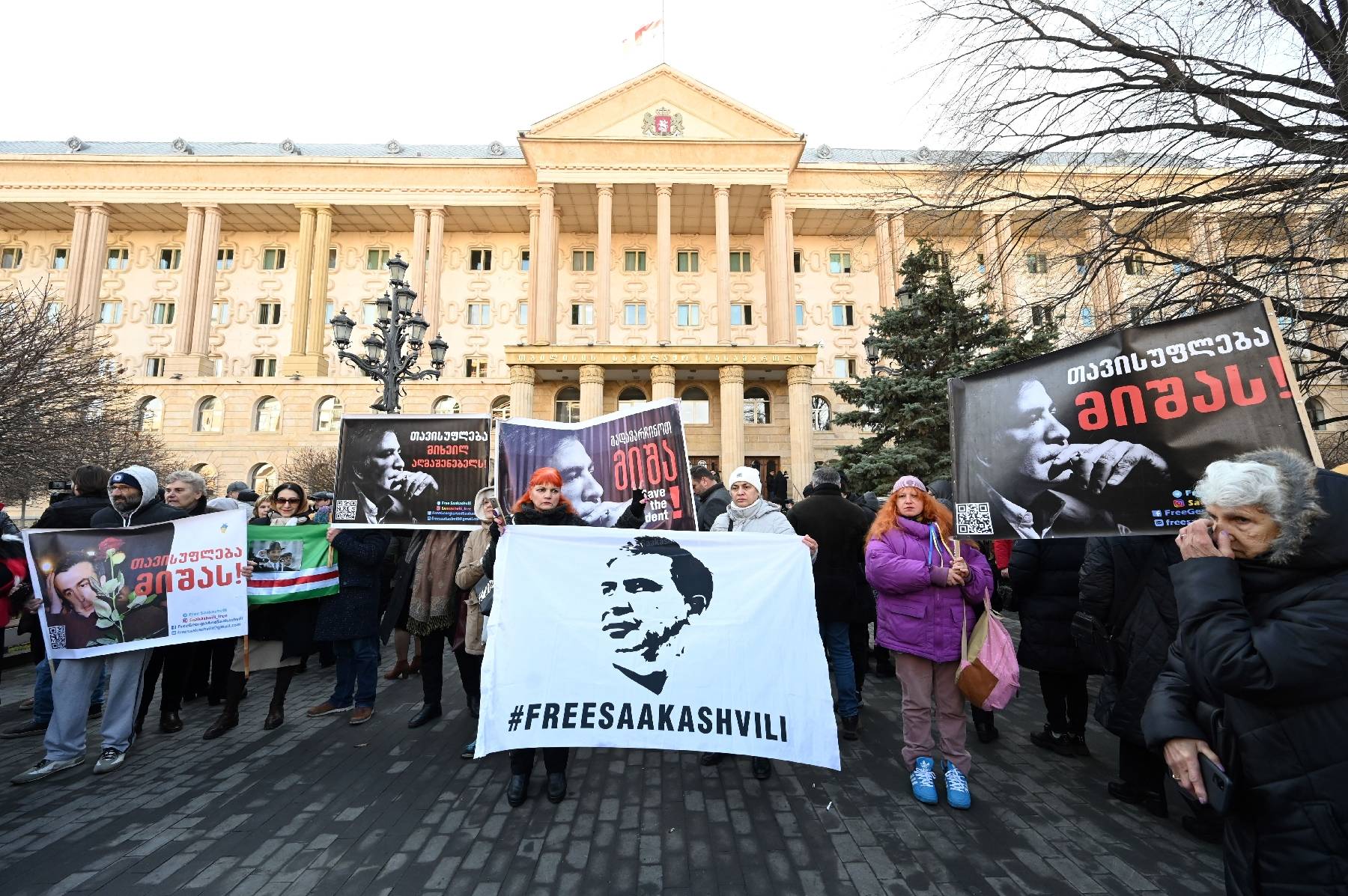 Géorgie: l'ex-président emprisonné Saakachvili de nouveau en grève de la faim