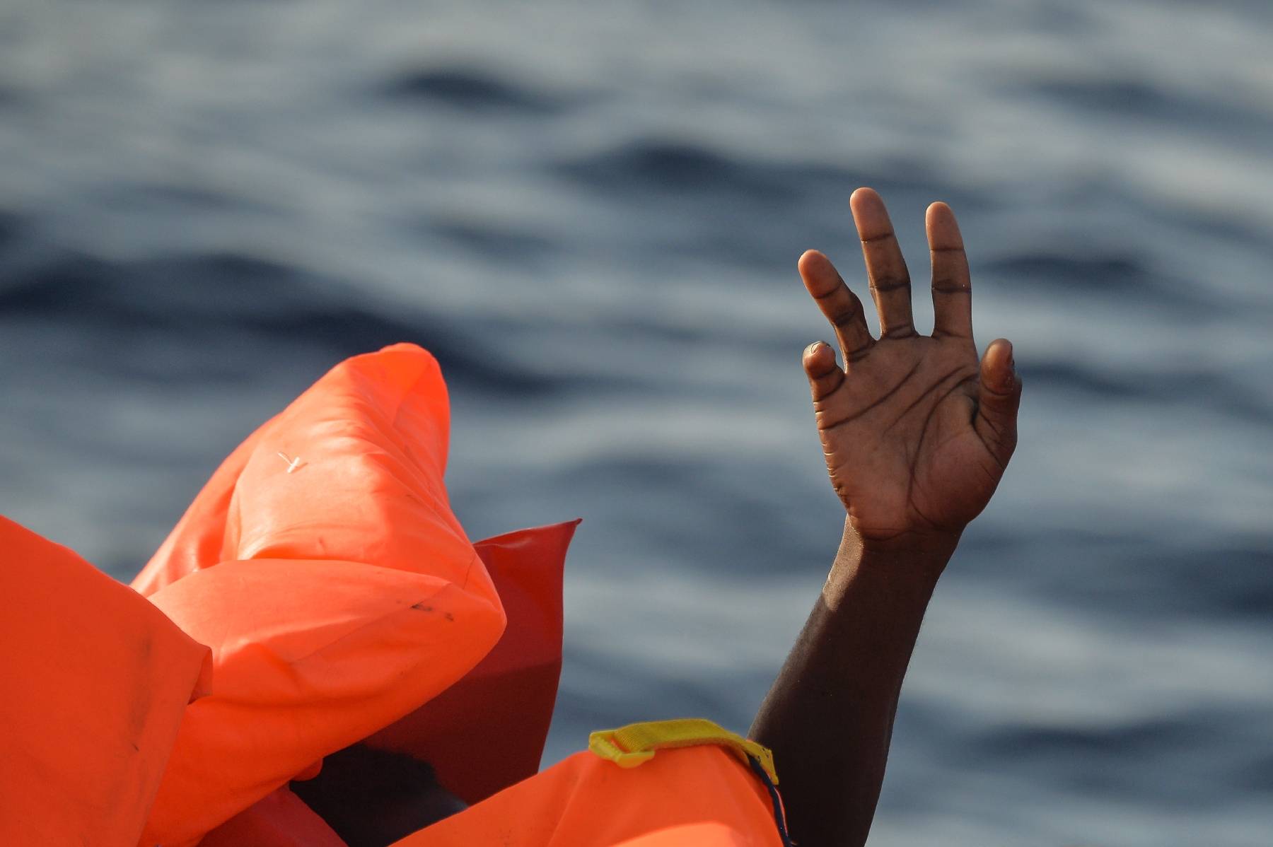 Italie: une quarantaine de migrants morts dans un naufrage près des côtes