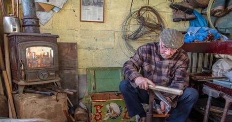 En Irlande, la nostalgie d'un artisan nomade au mode de vie perdu