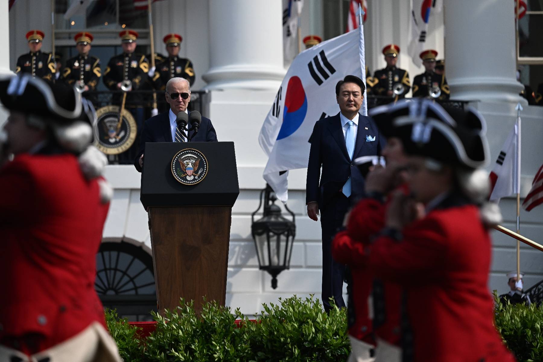 Biden déroule le tapis rouge pour l'allié sud-coréen