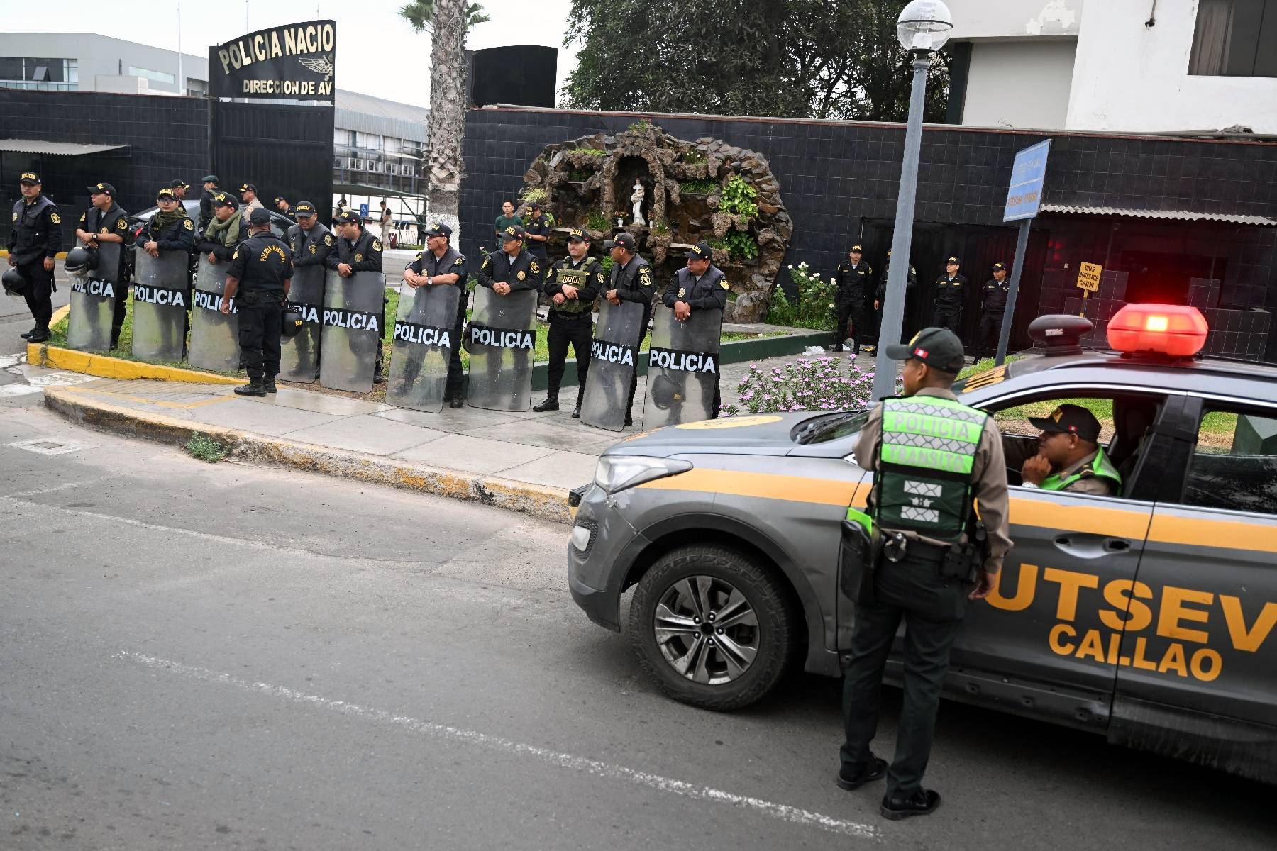 Pérou: l'ex-président Toledo arrivé à Lima, extradé des Etats-Unis