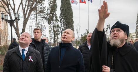 Poutine en Crimée pour le 9e anniversaire de l'annexion