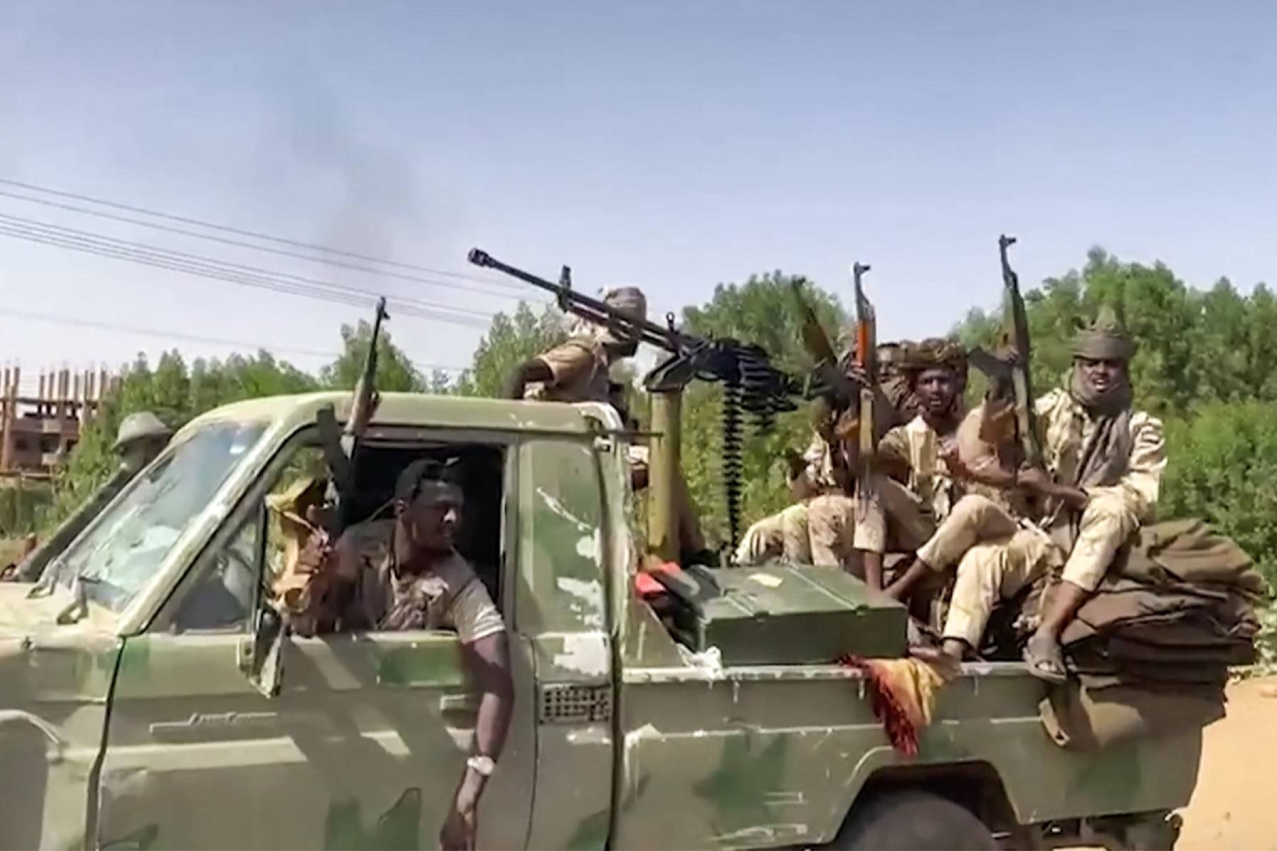 Au Soudan en plein chaos, des suspects de crimes contre l'humanité en fuite