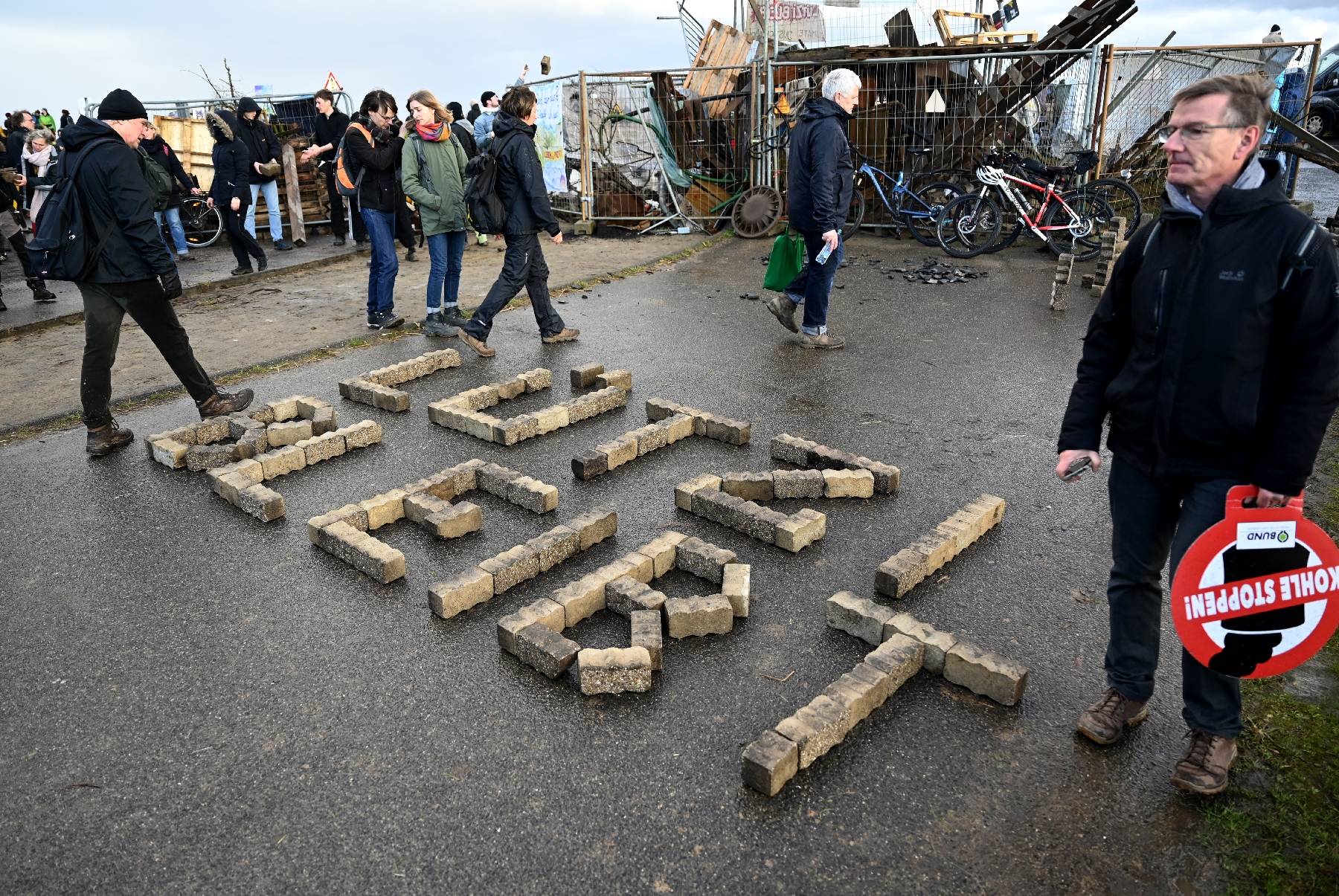 Allemagne: mobilisation anti-charbon dans un village symbole