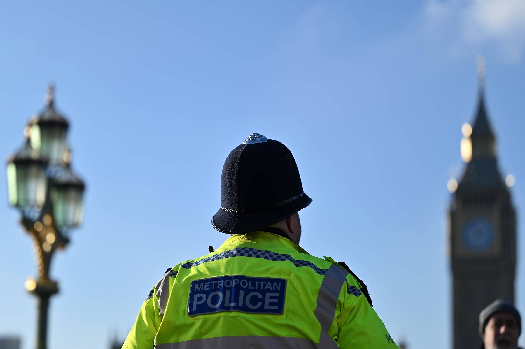 Un nouveau rapport accable davantage la police londonienne, demande des réformes