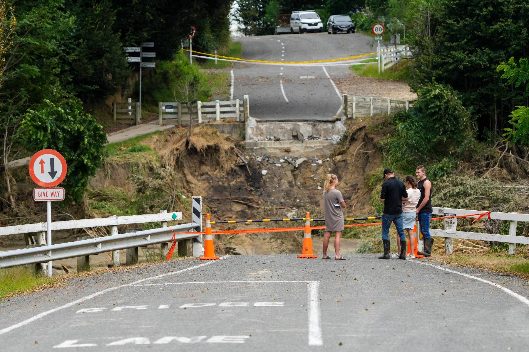 La Nouvelle-Zélande déploie l'armée dans les zones dévastées par le cyclone