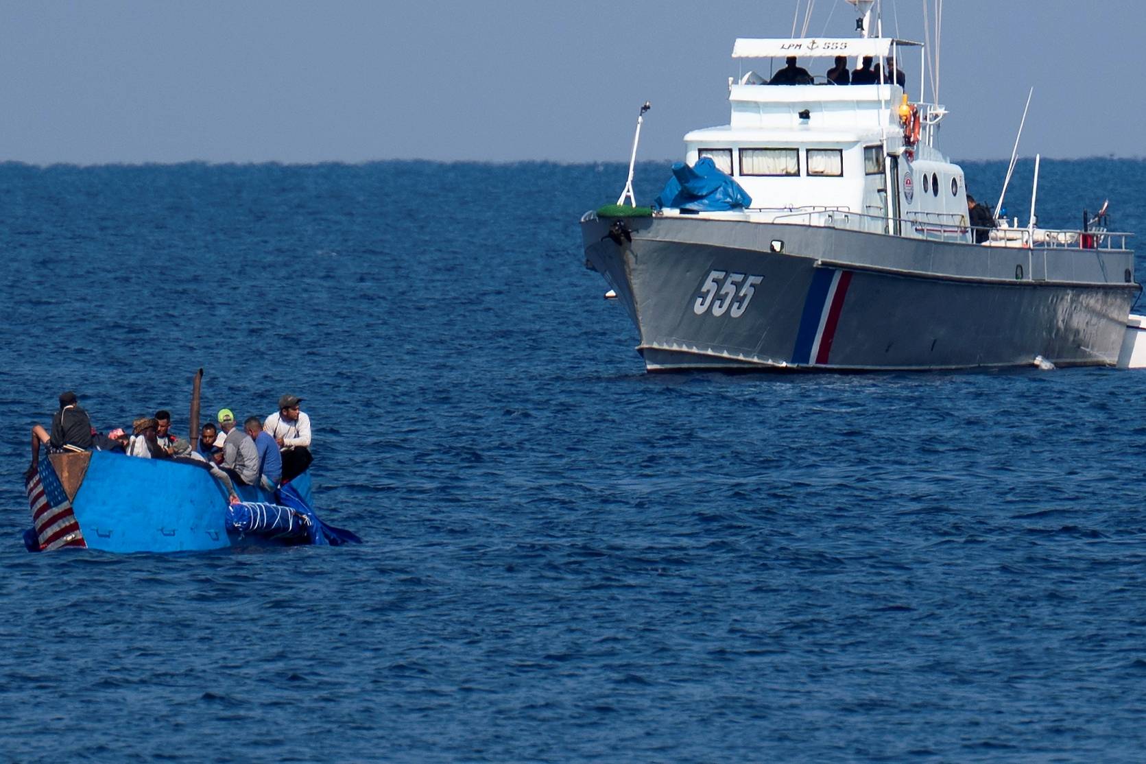 Cuba: une embarcation d'émigrants illégaux interceptée devant le Malecon