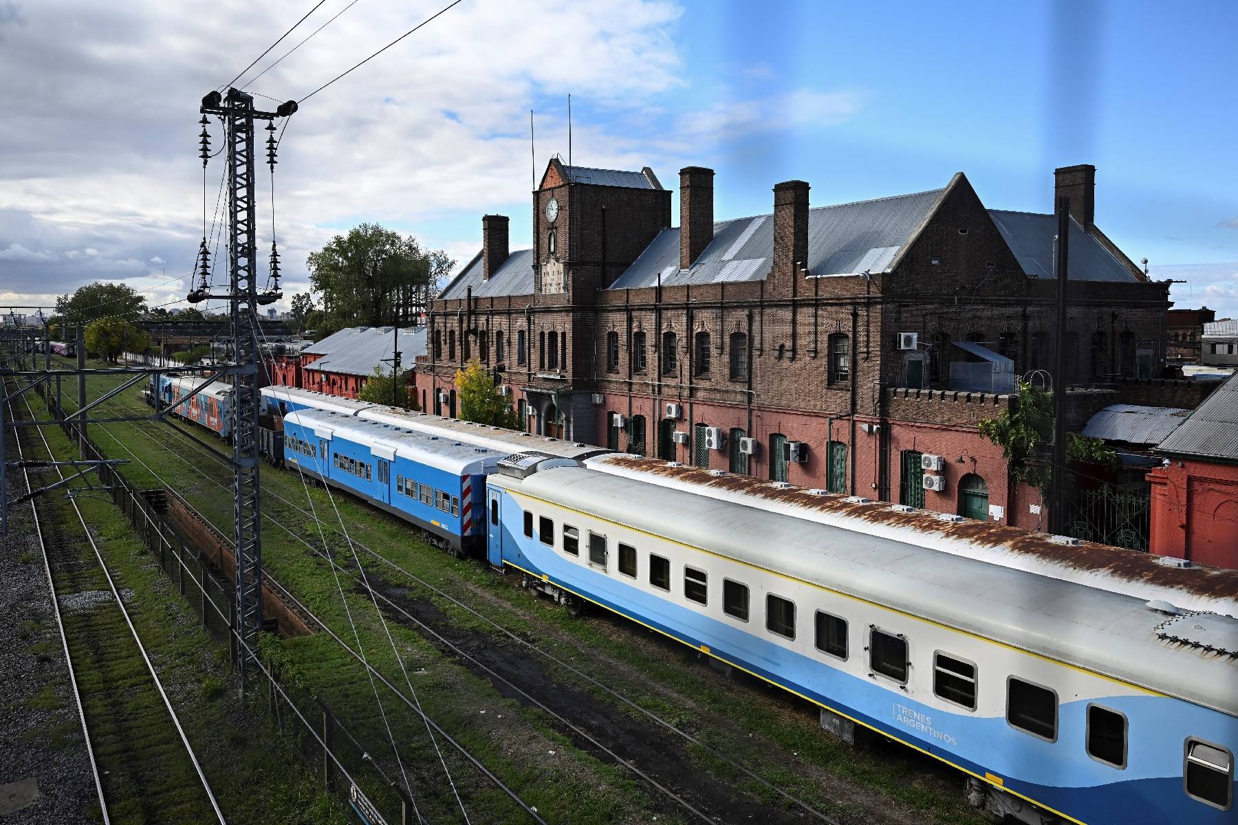 L'Argentine et ses trains: un pays peine à se remettre sur les rails