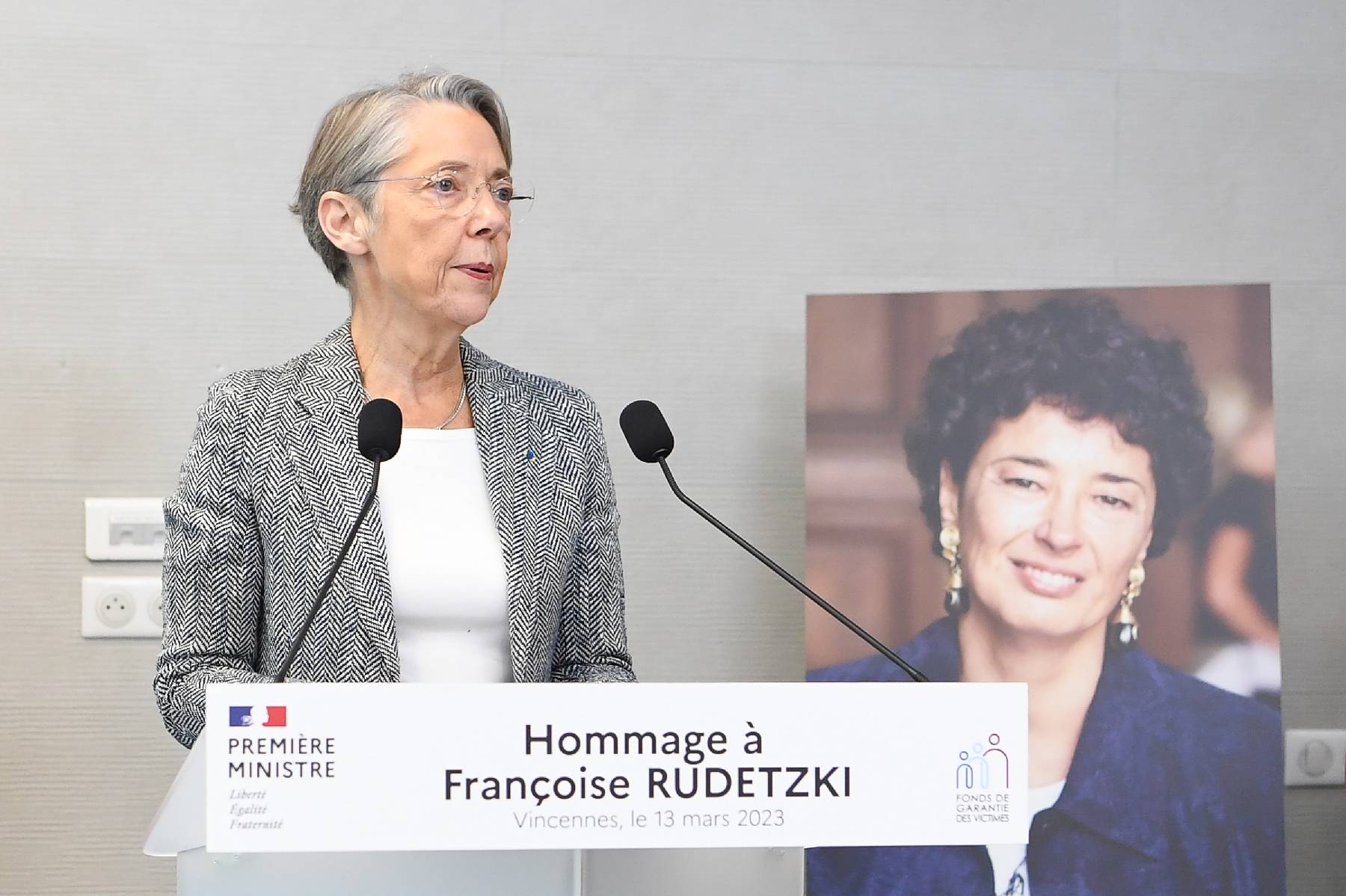 Borne honore Françoise Rudetzki, inlassable porte-parole des victimes du terrorisme