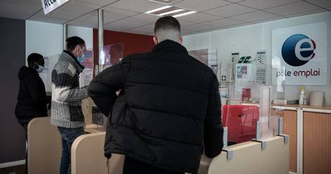 Le nombre de chômeurs en France en baisse de 2,1% en novembre, selon la Dares