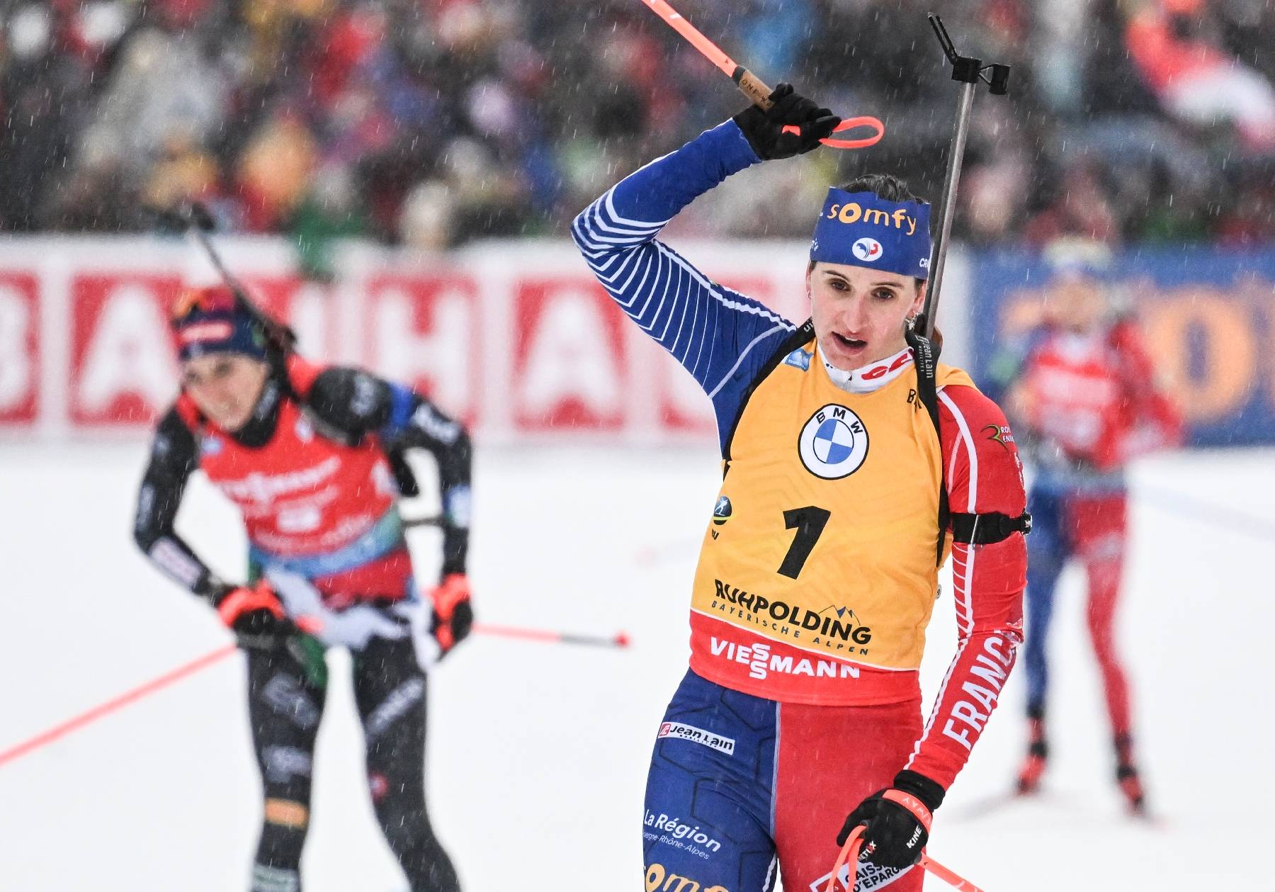 Biathlon: Simon s'impose en mass start à Ruhpolding et conforte son dossard jaune