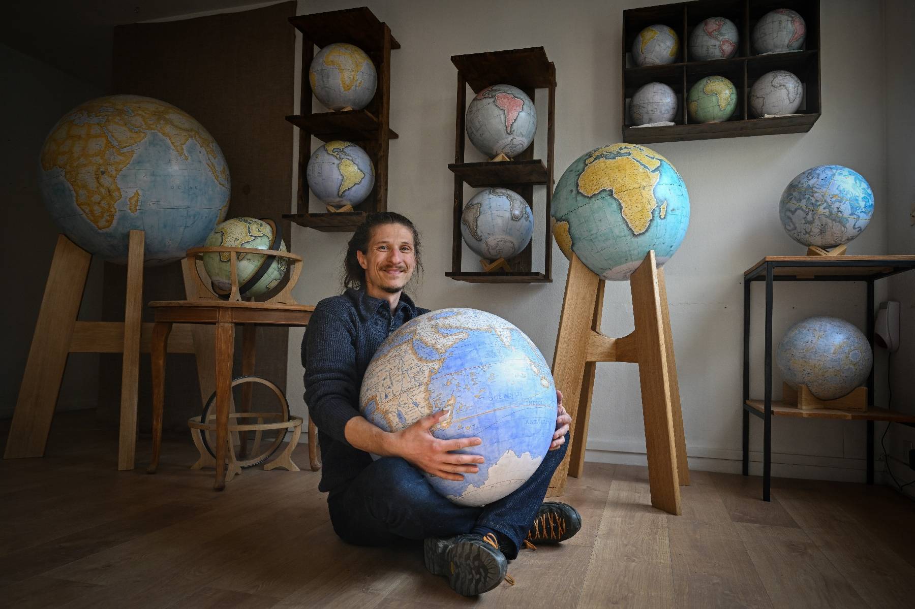 Un monde sur mesure: le globe 