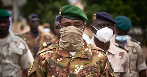 La junte malienne gracie les 49 soldats ivoiriens arrêtés en juillet
