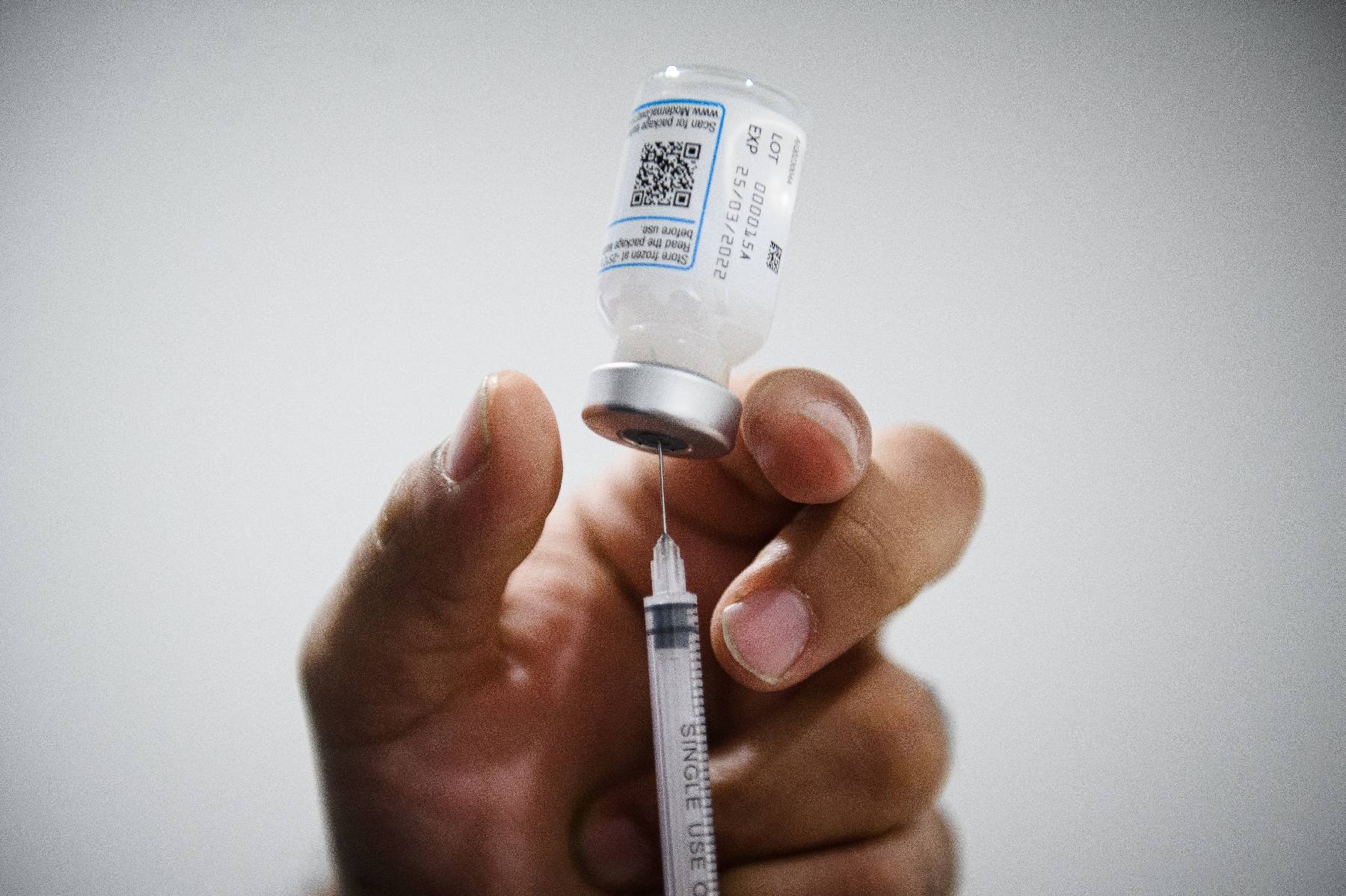 Covid: la HAS envisage de lever la vaccination obligatoire chez les soignants