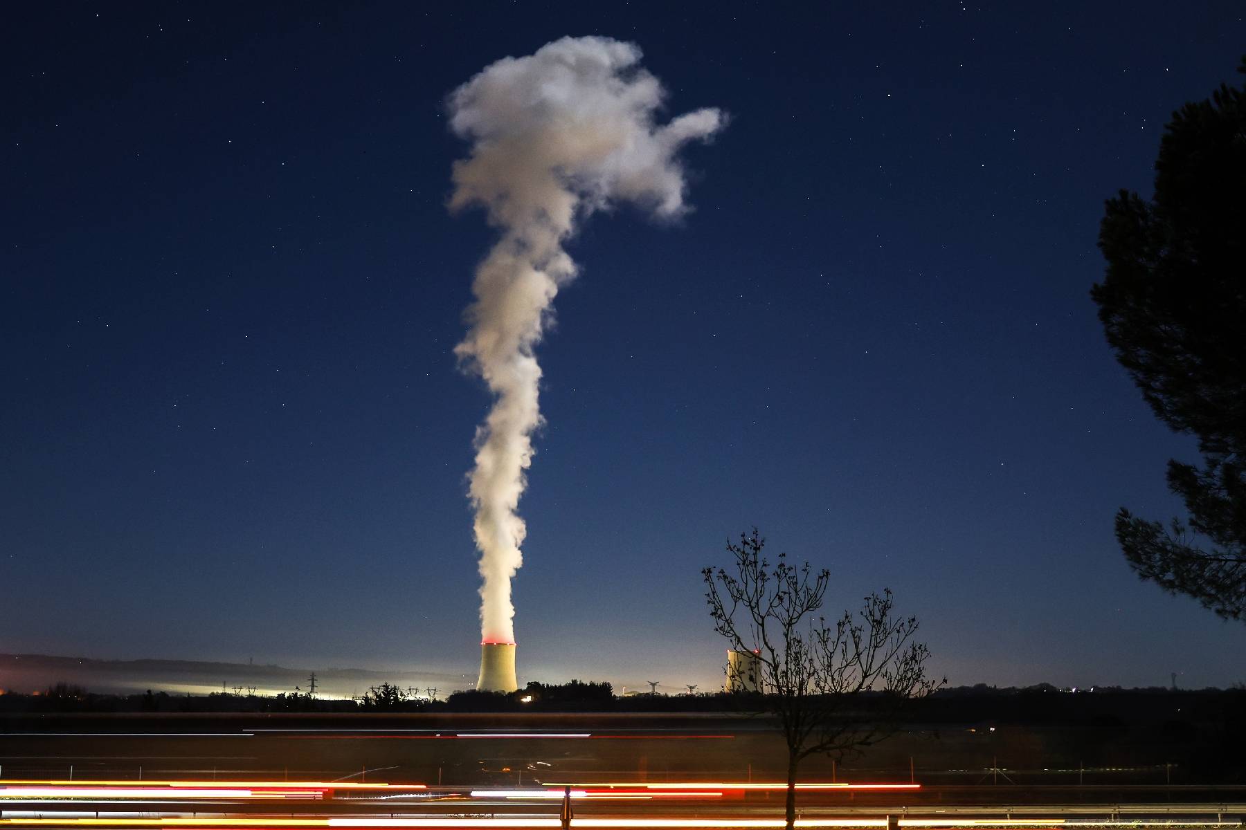 Nucléaire: le projet de loi d'accélération entame vent dans le dos son parcours au Sénat