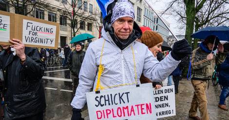 Ukraine: 10.000 manifestants à Berlin pour une négociation avec Moscou