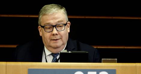 Corruption au Parlement européen: l'eurodéputé belge Tarabella inculpé et écroué