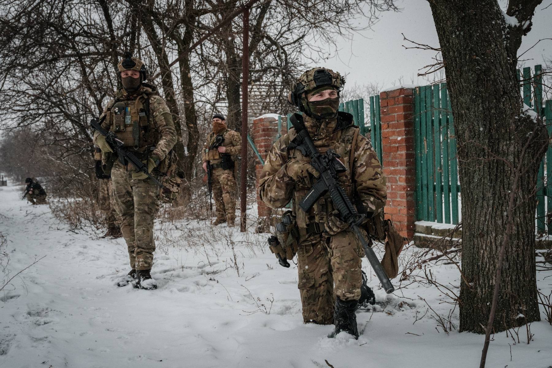 Dans l'est, une unité ukrainienne résiste aux attaques russes et au froid glacial