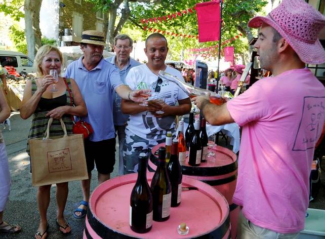 Fete Du Rose Sainte Cecile Les Vignes 2022 Sainte-Cécile-les-Vignes : La Provence