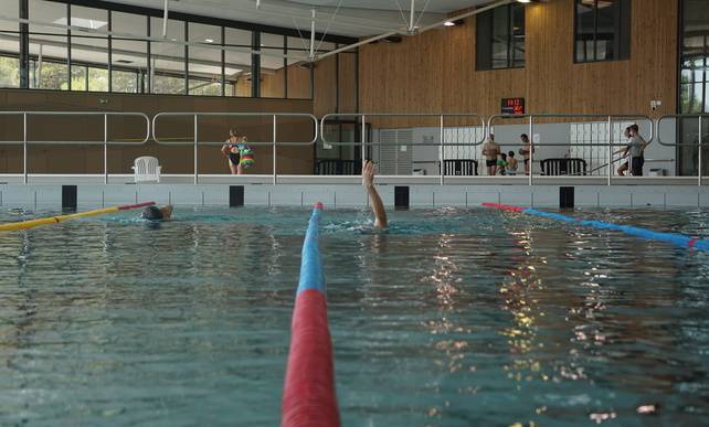 Piscine Guy Drut à Bouc Bel Air Photos En direct | Aix : des règles sanitaires toujours strictes dans les piscines  | La Provence