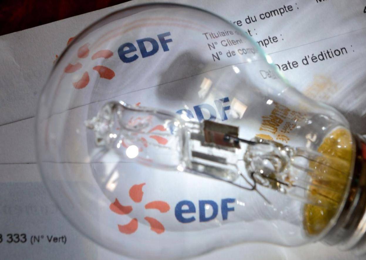 Perte et dette records pour EDF en 2022